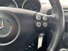2005 MERCEDES-BENZ SLK-CLASS CONVERTIBLE V6, 3.5 LITER SLK 350 ROADSTER 2D - LA Auto Star in Virginia Beach, VA