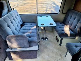 1993 TOYOTA HIACE COMMUTER VAN 3L CONTEMPO