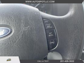 2009 FORD E250 CARGO CARGO BURGUNDY AUTOMATIC - Auto Spot