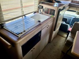 1993 TOYOTA HILUX TRUCK 3L GALAXY
