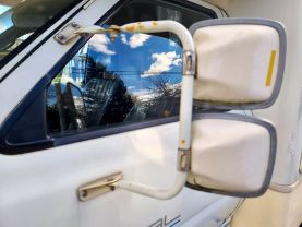 1993 TOYOTA HILUX TRUCK 3L GALAXY