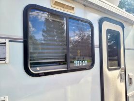1993 TOYOTA HILUX TRUCK 3L GALAXY
