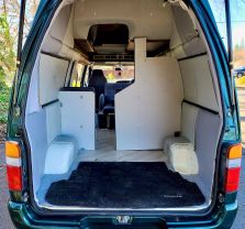 1993 TOYOTA HIACE COMMUTER VAN 3L CONTEMPO