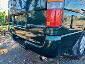1993 TOYOTA HIACE COMMUTER VAN 3L CONTEMPO