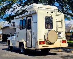 1993 TOYOTA HILUX TRUCK 3L GALAXY