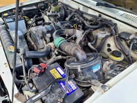 1993 TOYOTA HILUX TRUCK 3L GALAXY