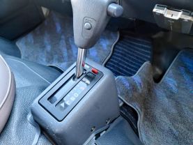 1996 TOYOTA HIACE VAN 3L CAMPER