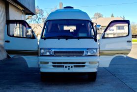 1996 TOYOTA HIACE VAN 3L CAMPER