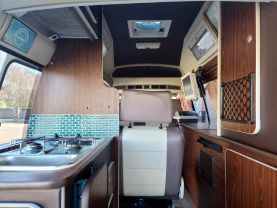 1996 TOYOTA HIACE VAN 3L CAMPER