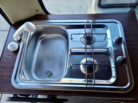 1996 TOYOTA HIACE VAN 3L CAMPER