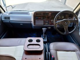 1996 TOYOTA HIACE VAN 3L CAMPER
