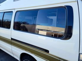 1996 TOYOTA HIACE VAN 3L CAMPER