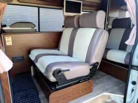 1996 TOYOTA HIACE VAN 3L CAMPER