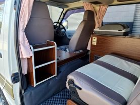 1996 TOYOTA HIACE VAN 3L CAMPER