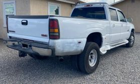 2003 GMC SIERRA 3500 CREW CAB PICKUP V8, TURBO DIESEL, 6.6L PICKUP 4D 8 FT