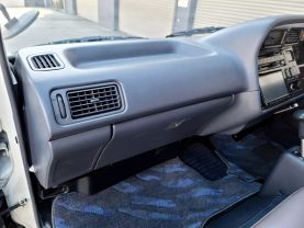 1996 TOYOTA HIACE VAN 3L CAMPER