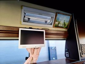 1996 TOYOTA HIACE VAN 3L CAMPER