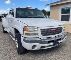 2003 GMC SIERRA 3500 CREW CAB PICKUP V8, TURBO DIESEL, 6.6L PICKUP 4D 8 FT
