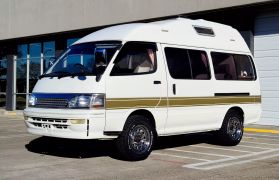1996 TOYOTA HIACE VAN 3L CAMPER