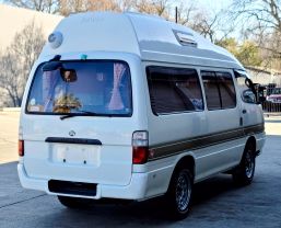 1996 TOYOTA HIACE VAN 3L CAMPER