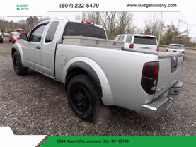 2012 NISSAN FRONTIER KING CAB PICKUP SILVER  MANUAL - Budget Autos