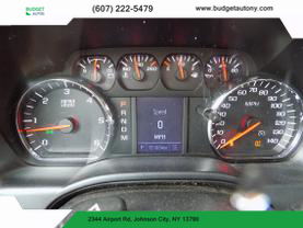 2015 CHEVROLET SILVERADO 1500 REGULAR CAB PICKUP GREEN  AUTOMATIC - Budget Autos