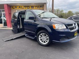 Used 2014 DODGE GRAND CARAVAN PASSENGER PASSENGER V6, FLEX FUEL, 3.6 LITER SXT MINIVAN 4D - LA Auto Star located in Virginia Beach, VA