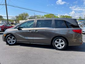 Used 2018 HONDA ODYSSEY PASSENGER V6, I-VTEC, 3.5 LITER EX-L W/NAVIGATION & RES MINIVAN 4D - LA Auto Star located in Virginia Beach, VA