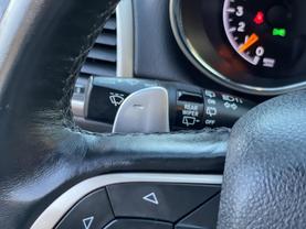 2015 JEEP GRAND CHEROKEE SUV V6, FLEX FUEL, 3.6 LITER LIMITED SPORT UTILITY 4D - LA Auto Star in Virginia Beach, VA