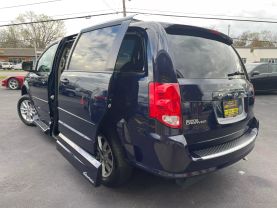 Used 2014 DODGE GRAND CARAVAN PASSENGER PASSENGER V6, FLEX FUEL, 3.6 LITER SXT MINIVAN 4D - LA Auto Star located in Virginia Beach, VA