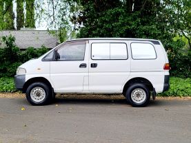 1994 MITSUBISHI DELICA SPACE GEAR VAN 4D56 CARGO