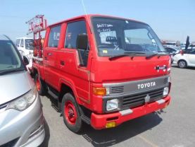 1992 TOYOTA HIACE TRUCK 2L FIRE TRUCK