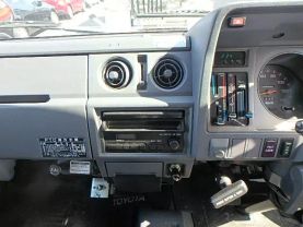 1995 TOYOTA DYNA TRUCK 14B FIRE TRUCK