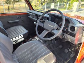 1993 TOYOTA LAND CRUISER TRUCK 1HZ FIRE TRUCK