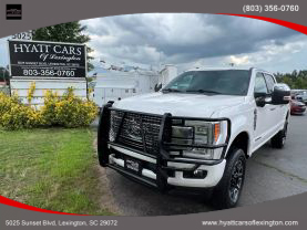 2017 Ford F250 Super Duty Crew Cab Platinum Pickup 4d 6 3/4 Ft - Image 1