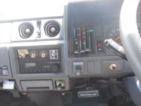 1992 TOYOTA HIACE TRUCK 2L FIRE TRUCK