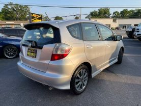 Used 2013 HONDA FIT HATCHBACK 4-CYL, I-VTEC, 1.5 LITER SPORT HATCHBACK 4D - LA Auto Star located in Virginia Beach, VA