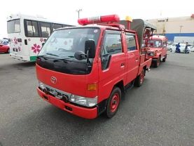 1996 TOYOTA HIACE TRUCK 3L FIRE TRUCK