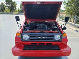 1993 TOYOTA LAND CRUISER TRUCK 1HZ FIRE TRUCK