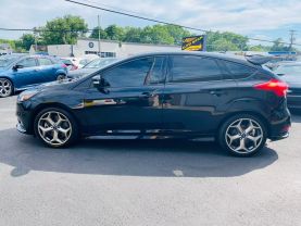 Used 2018 FORD FOCUS HATCHBACK 4-CYL, ECOBOOST, 2.0T ST HATCHBACK 4D - LA Auto Star located in Virginia Beach, VA