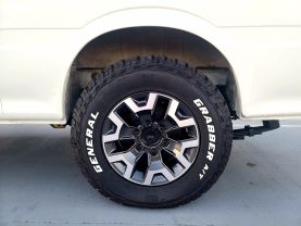 1995 TOYOTA HIACE COMMUTER VAN 3L DX