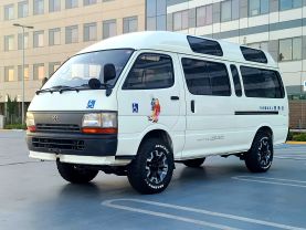 1995 TOYOTA HIACE COMMUTER VAN 3L DX