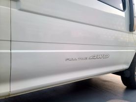 1995 TOYOTA HIACE COMMUTER VAN 3L DX