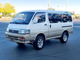 1994 TOYOTA HIACE VAN 1KZ-TE SUPER CUSTOM LIMITED