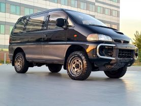 1995 MITSUBISHI DELICA SPACE GEAR VAN 4M40 SUPER EXCEED
