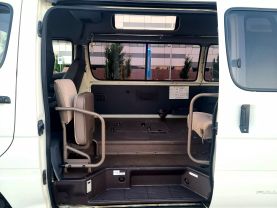 1995 TOYOTA HIACE COMMUTER VAN 3L DX