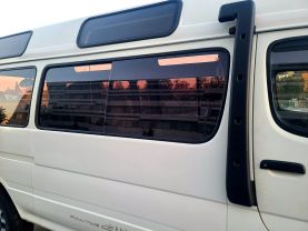 1995 TOYOTA HIACE COMMUTER VAN 3L DX