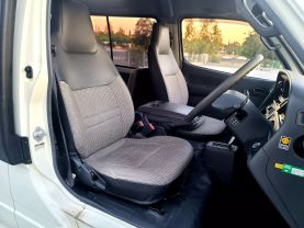 1995 TOYOTA HIACE COMMUTER VAN 3L DX