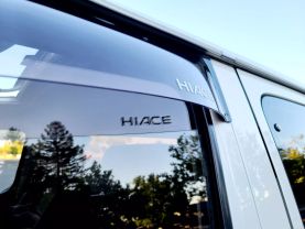 1994 TOYOTA HIACE VAN 1KZ-TE SUPER CUSTOM LIMITED