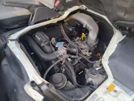1995 TOYOTA HIACE COMMUTER VAN 3L DX